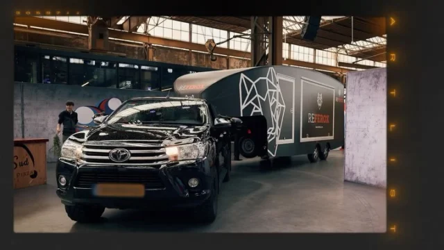 Introducing the ReFerox trailer: 

A state-of-the-art race racing experience that’s guaranteed to thrill. Perfect for events, this mobile setup lets you bring the excitement of racing directly to your guests. Looking for an unforgettable experience for your visitors? Rent the ReFerox trailer and make your event truly stand out! 

Maak kennis met de ReFerox-trailer: 

Een geavanceerde race-ervaring die gegarandeerd voor adrenaline zorgt! Perfect voor evenementen, deze mobiele setup brengt de sensatie van racen direct naar jouw gasten. Op zoek naar een onvergetelijke beleving voor jouw bezoekers? Huur de ReFerox-trailer en maak jouw evenement echt onvergetelijk! 

More info? 
https://referox.com/events/

#EventExperience #RaceSimulator #MobileEventSolutions #ThrillYourGuests #UnforgettableEvents #AdrenalineRush #InnovativeEvents #ReferoxTrailer #EventInspiration #HighSpeedFun #InteractiveExperience #EventEntertainment